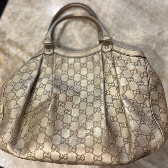 Gucci Sukey in  gold guccissima leather. - Picture 14 of 15